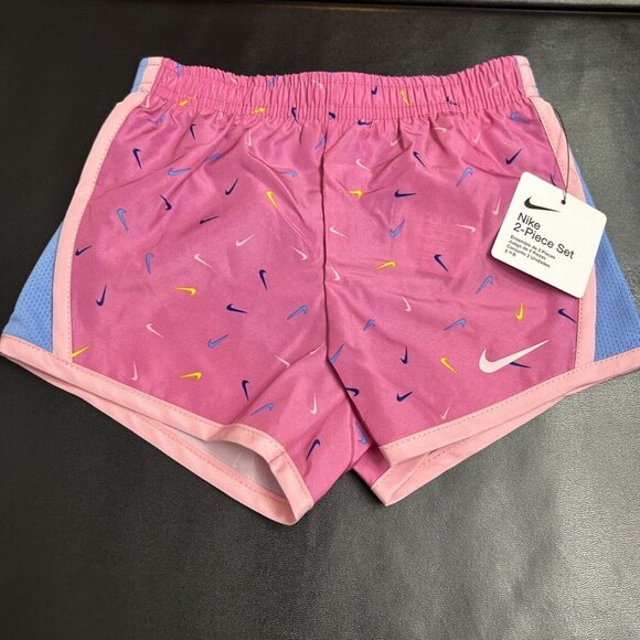 NWT Nike Athletic Set Girls Size 2T - Picture 3 of 3